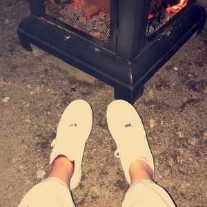 Meet your Posher, Coralie